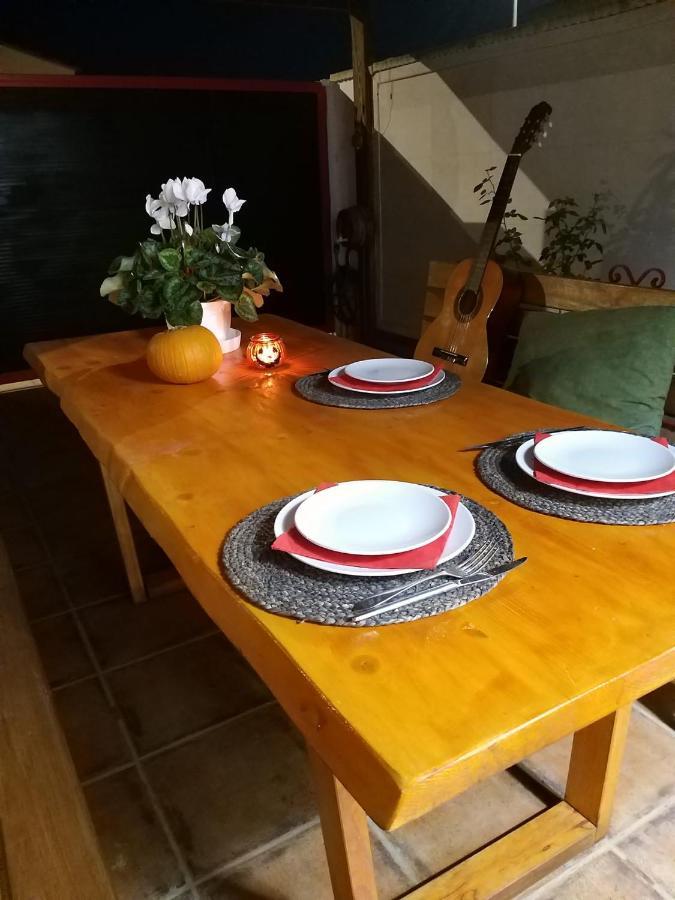 Apartament La Casa De Huespedes Puebla de Vallbona Zewnętrze zdjęcie