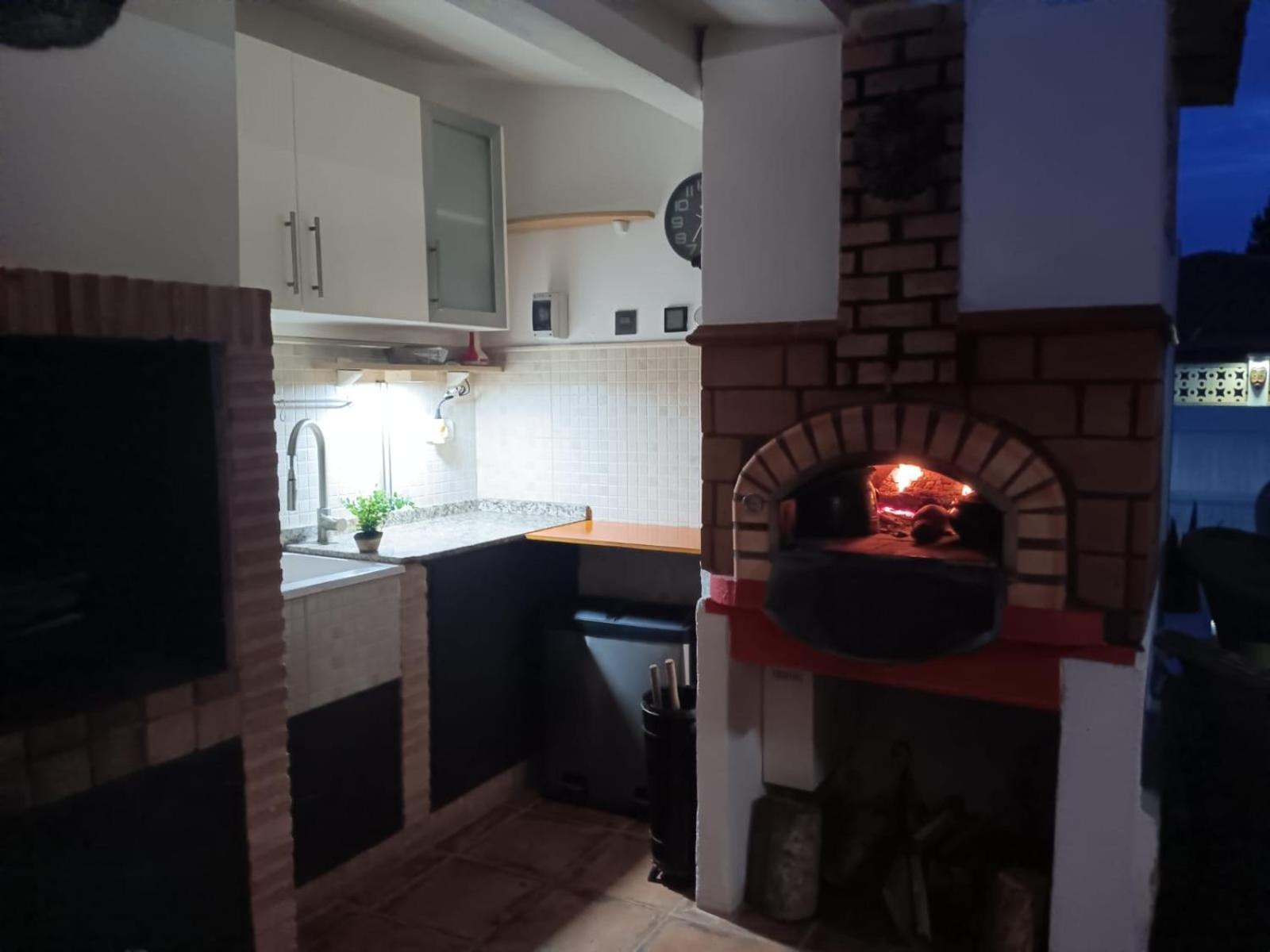 Apartament La Casa De Huespedes Puebla de Vallbona Zewnętrze zdjęcie