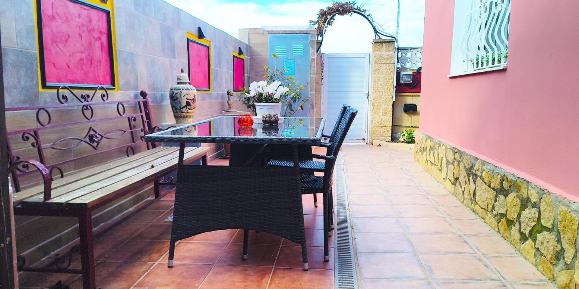 Apartament La Casa De Huespedes Puebla de Vallbona Zewnętrze zdjęcie